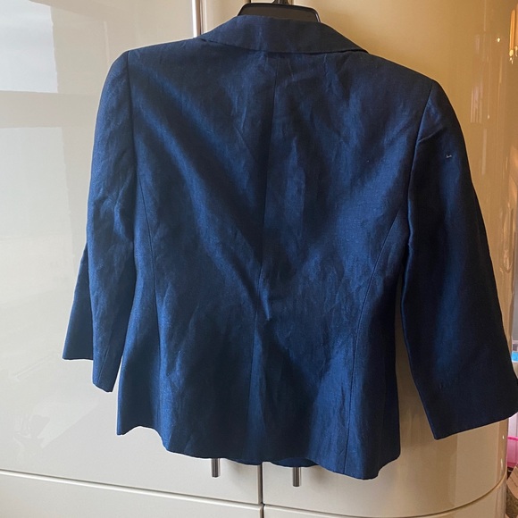 Jacket - Picture 4 of 5